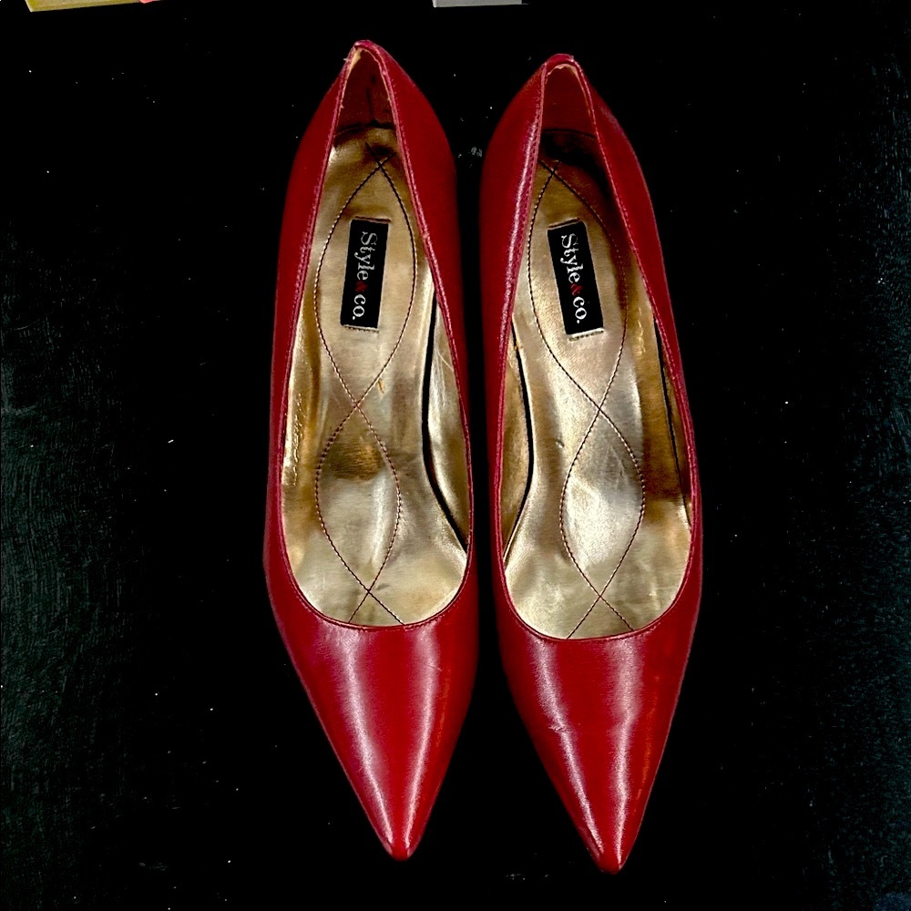 Style & Co. Red Pointed Toe Heels